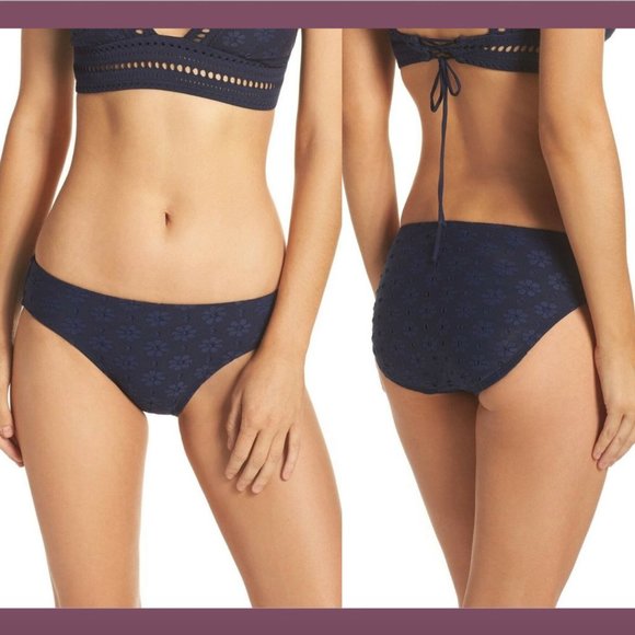 NEW Robin Piccone Clarissa Bikini Bottoms in‎ Navy - Picture 1 of 12